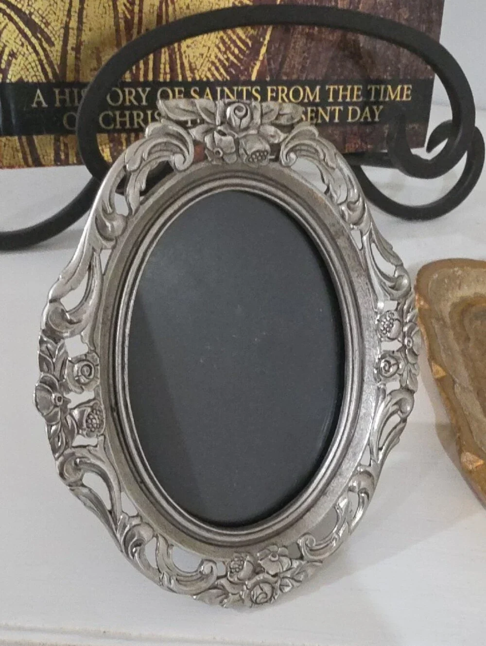 Lunt Silver Oval Picture Frame